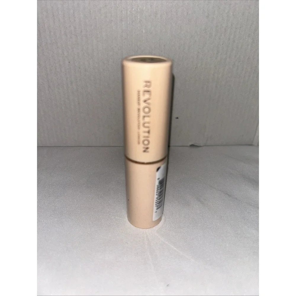 Revolution Beauty Fast‎ Base Stick Foundation, F2